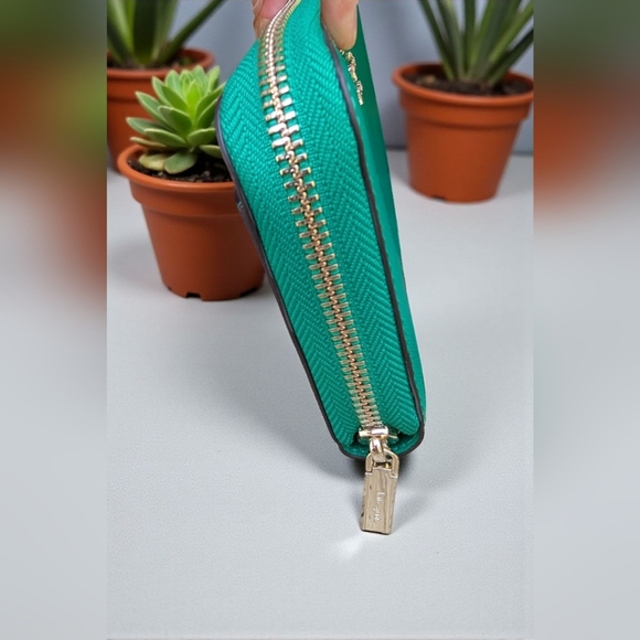 Kate Spade Large Continental Wallet Wintergreen (New) - Picture 7 of 12